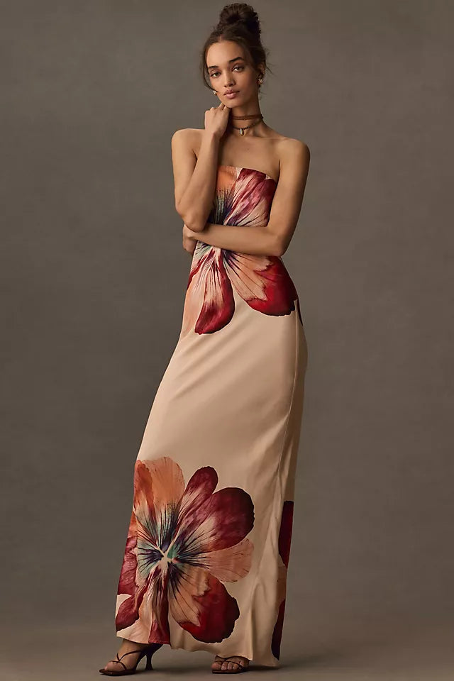 anthropologie floral dress Strapless Satin Maxi Slip – Taite Ro 100% Viscose. Floral Lace Appliqued Champagne rtw 2024 09 fall 2 Length (Shoulder to Feet):50 Inches